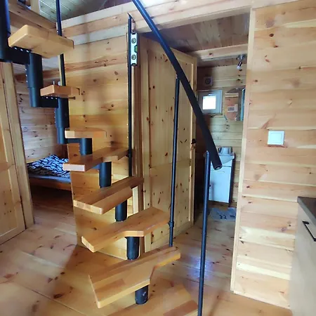 Letniskowe * Jedlinsk