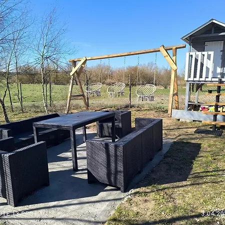 Letniskowe * Jedlinsk